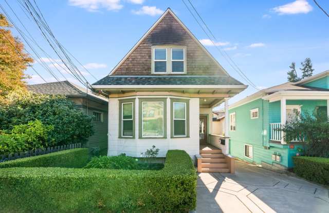 4382 Howe St - LU | Upper Unit - 4382 Howe Street, Oakland, CA 94611