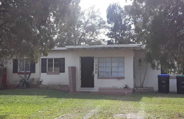 1938 Rose Blvd - 1938 Rose Boulevard, Oak Ridge, FL 32839