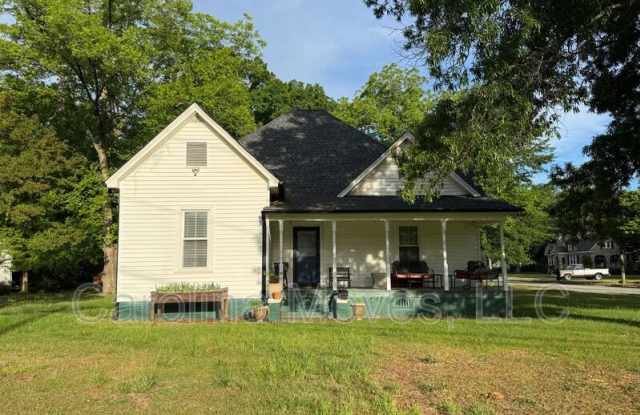 200 Pelham St. photos photos