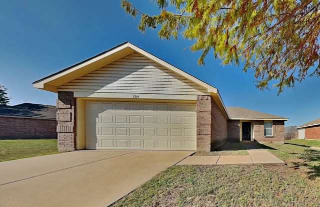 1512 Queens Brook Lane - 1512 Queens Brook Lane, Fort Worth, TX 76140