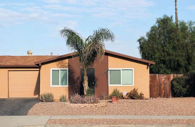 Upgraded granite kitchen and bath! 55+ community photos photos