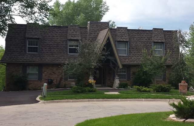 1515 Olde Hickory Road - 1 Gallery 1