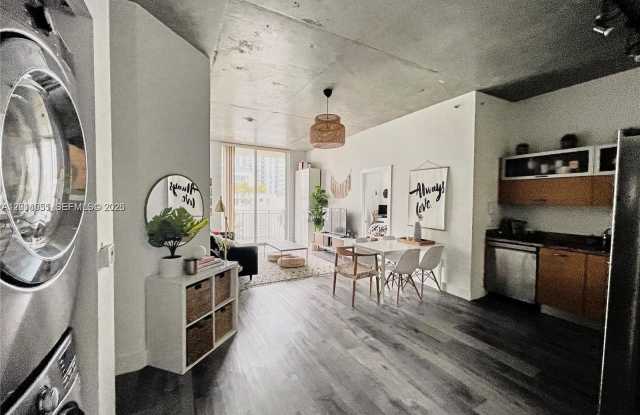 2275 Biscayne Blvd - 2275 Biscayne Boulevard, Miami, FL 33137