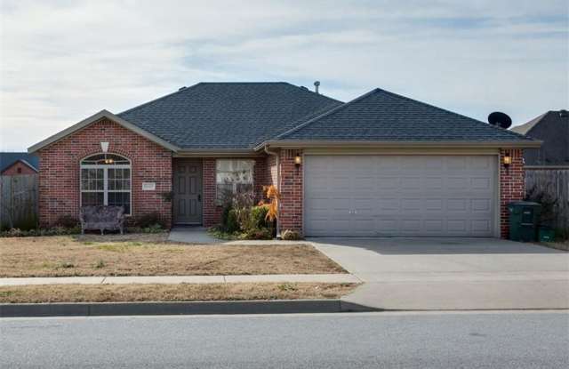 Nice Home in W Fayetteville photos photos