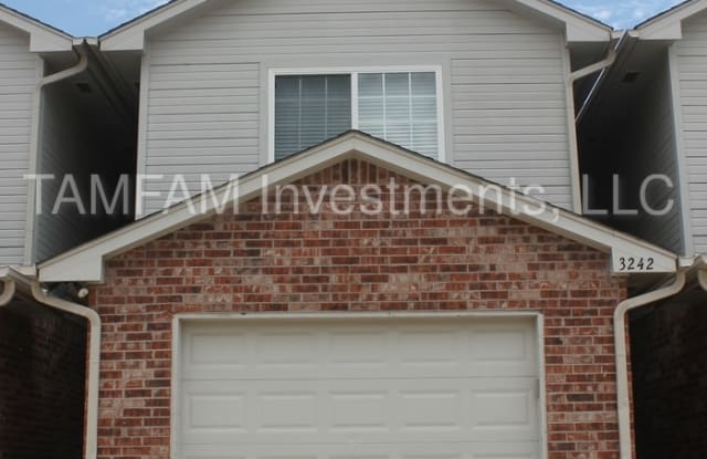 3236 Northwest Boulevard - 3236 Northwest Blvd, Norman, OK 73072