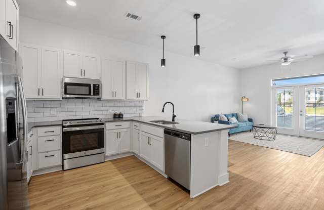 Oak Grove at Blake Farm - Active Adult Apartment Homes photos photos
