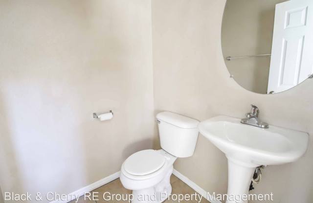 77 Rosa Rosales Ct. Gallery 3