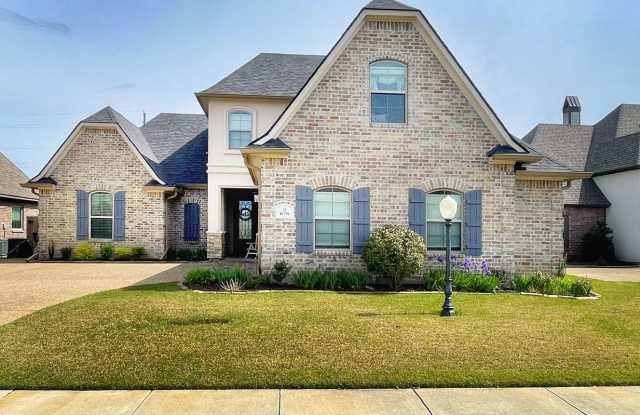 Large and in Charge!! Gated community close to Barksdale Air Force Base. photos photos