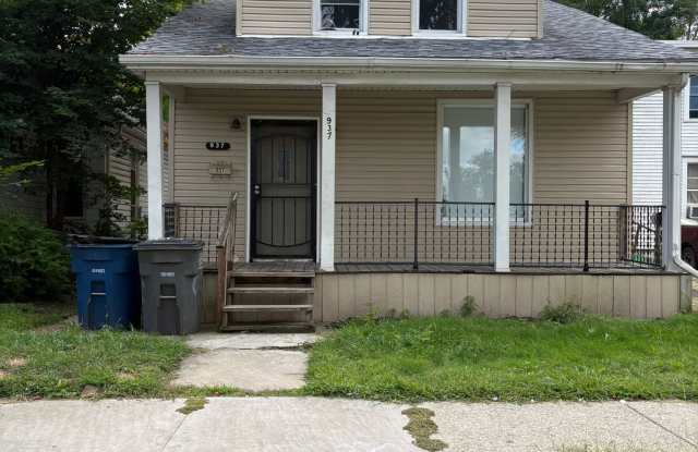 937 Prouty Avenue photos photos