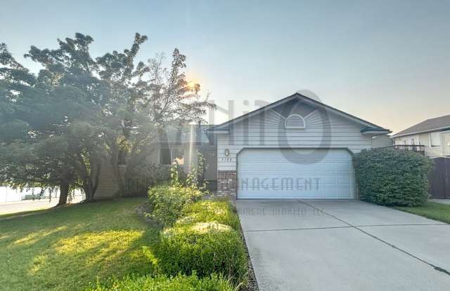Beautiful Private Community Rancher photos photos