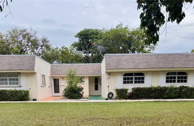 11234 SW 169th St photos photos