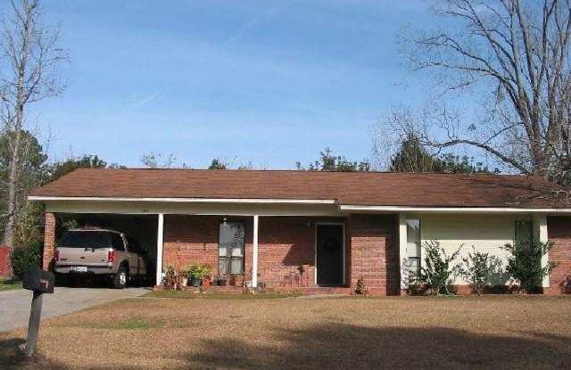 THREE BEDROOM, TWO BATH photos photos