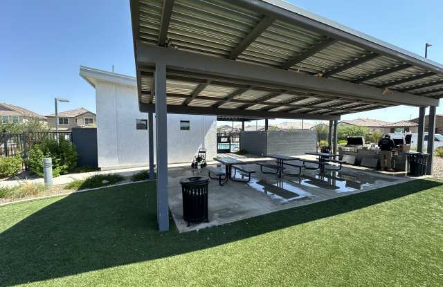 2551 E Pelican Dr Gallery 4