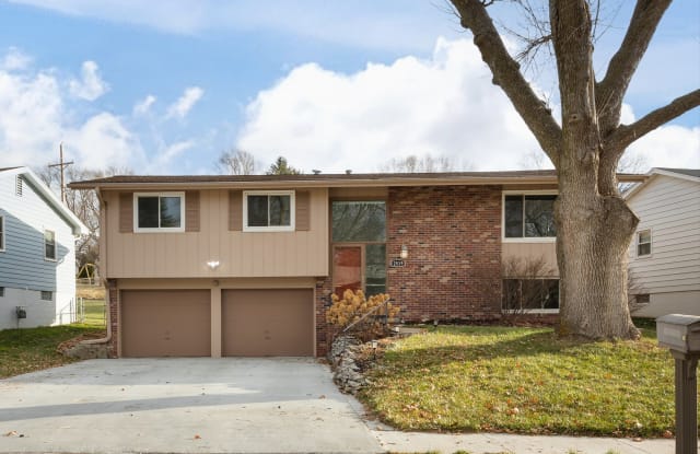 2519 North 98th Avenue - 2519 North 98th Avenue, Omaha, NE 68134
