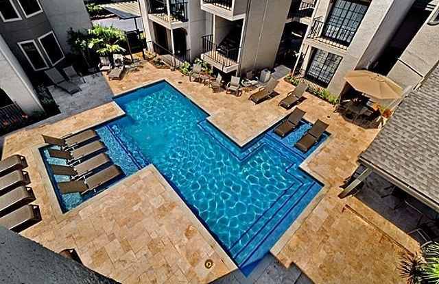 6910 Skillman Street - 6910 Skillman Street, Dallas, TX 75231