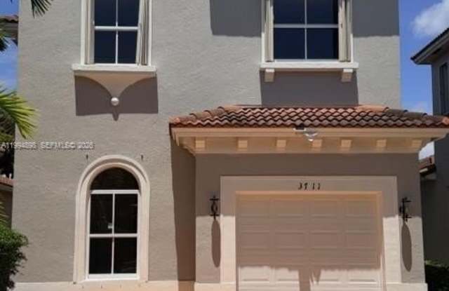3711 NE 23rd Ct photos photos 3711 NE 23rd Ct photos photos