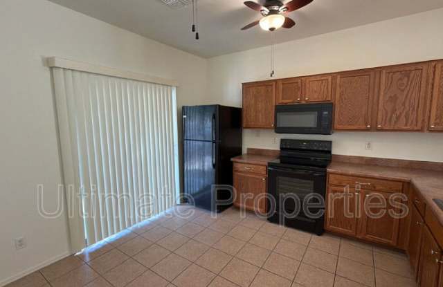 7041 West Downspell Drive Gallery 4