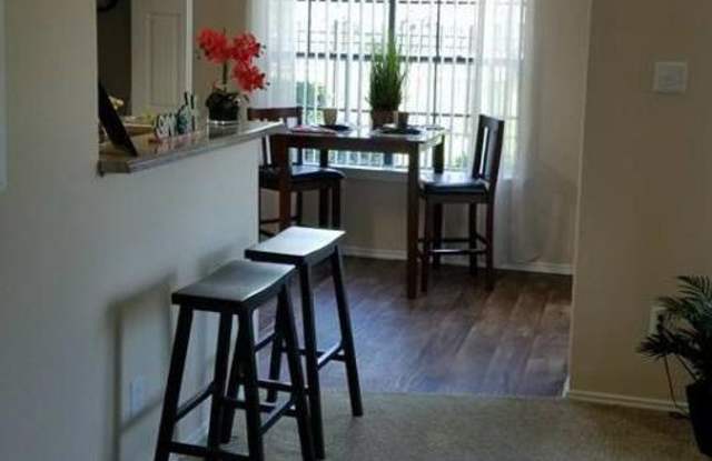 Raintree Gallery 4