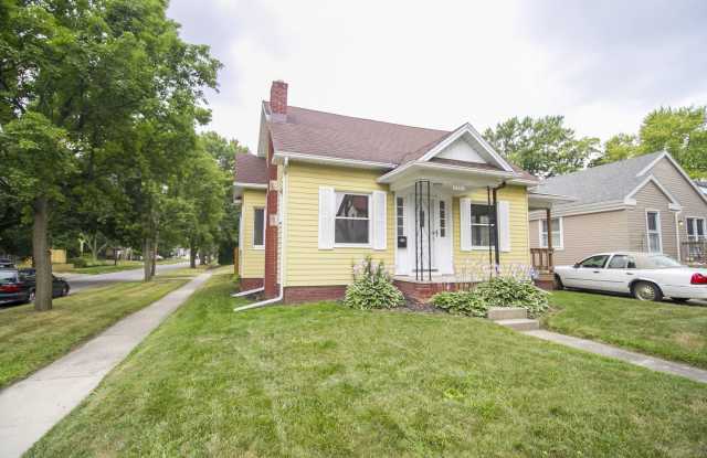 2301 Portsmouth Ave photos photos