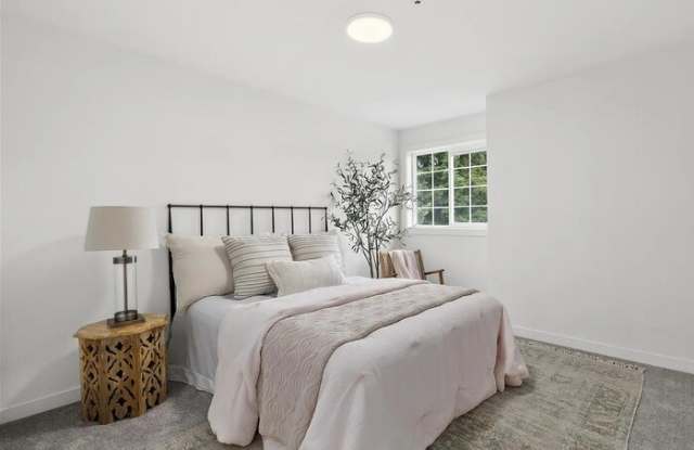 1505 West Casino Road Gallery 2