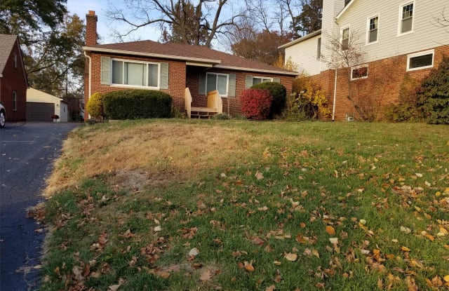 380 East Torrence Road - 380 Torrence Road, Columbus, OH 43214