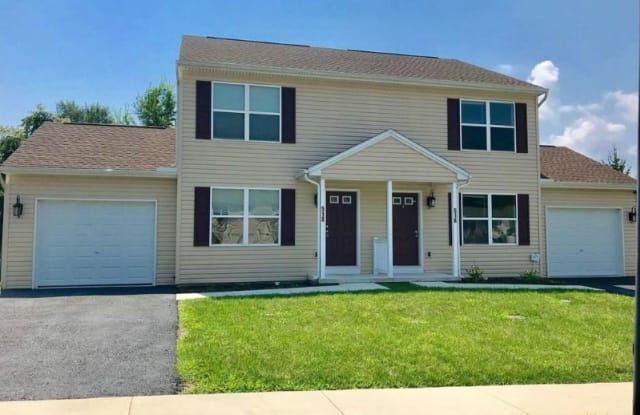 518 Dakemich Ct - 518 Dakemich Ct, Enola, PA 17025