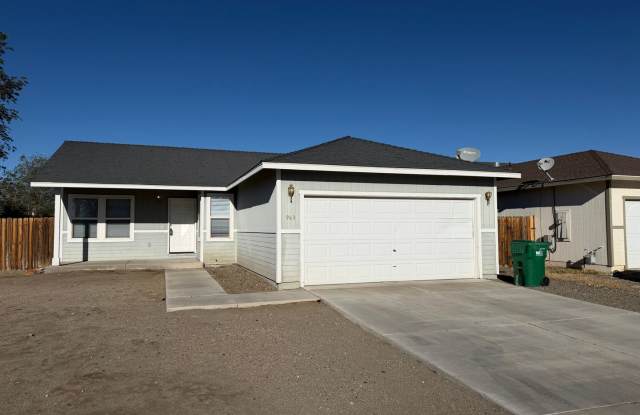 Cozy 3-bedroom home in Donner Trails, Fernley Gallery 1
