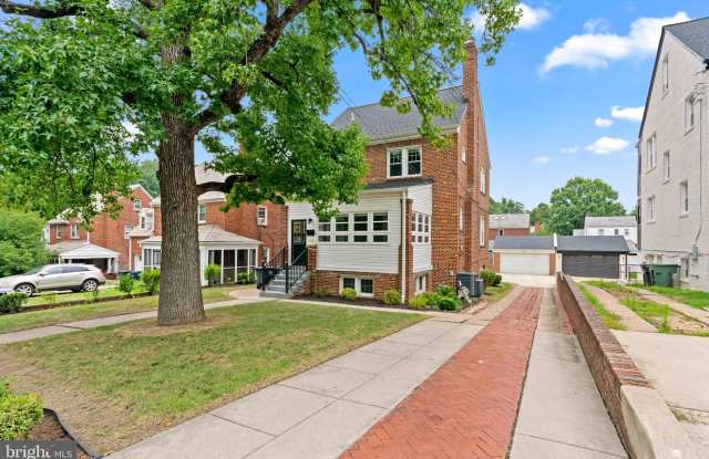 3418 PENNSYLVANIA Avenue SE Gallery 3