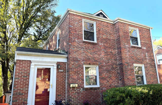 610 RITCHIE Avenue photos photos