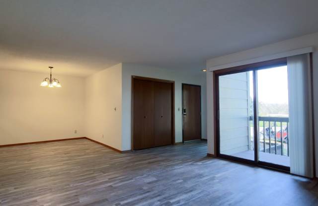 Fairway Hills Doral Apartments photos photos