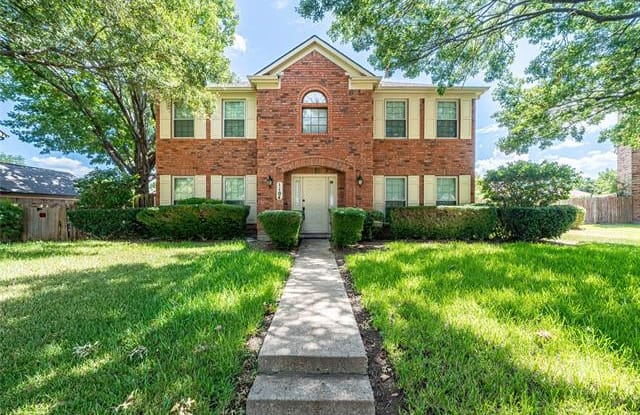 1104 Lexington Circle - 1104 Lexington Circle, DeSoto, TX 75115