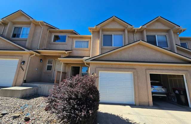 3 Bed 4 bath Townhome in University Village! - 5646 Appalachian View, Colorado Springs, CO 80918
