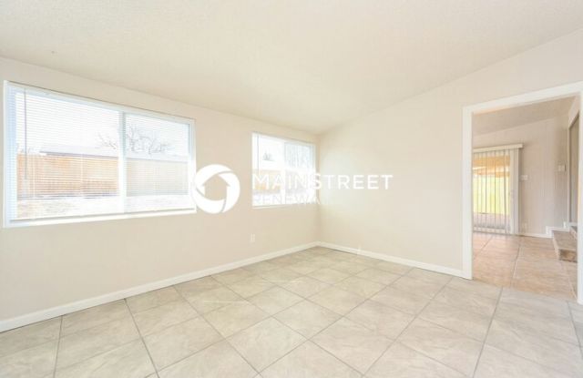 15004 East Maxwell Place Gallery 4