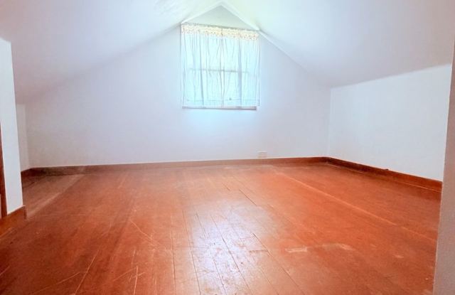 516 N Washington St photos photos