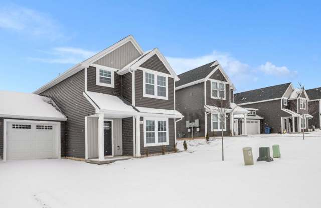 Workforce Housing -Move in by September 30th and receive FREE rent for both September and October. Take advantage of this limited-time offer and enjoy significant savings at move-in with a reduced security deposit of just $1,000! Gallery 3