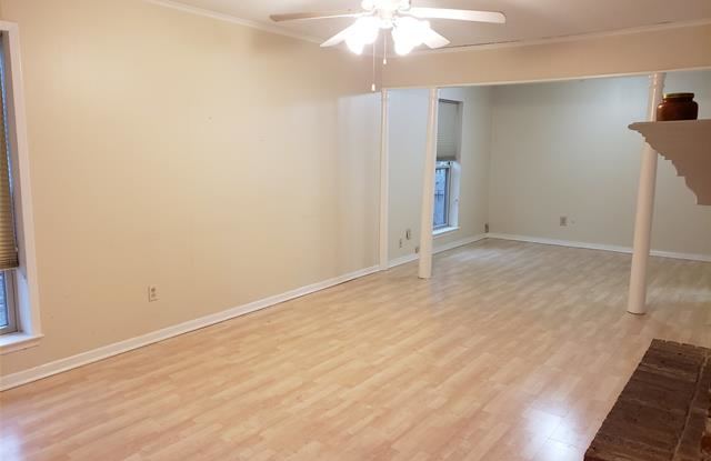 15625 Overmead Circle Gallery 3