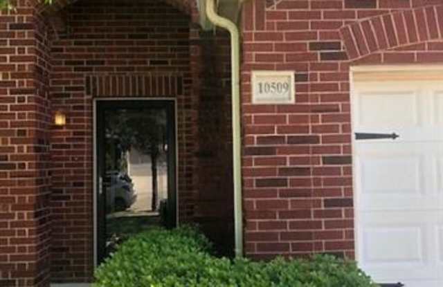 10509 Lipan Trail Gallery 2