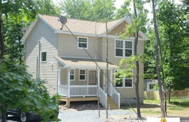 51 Mohawk Trail photos photos