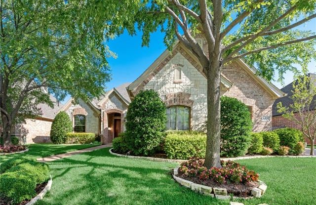 8300 Forest Glenn - 8300 Forest Glenn, North Richland Hills, TX 76182