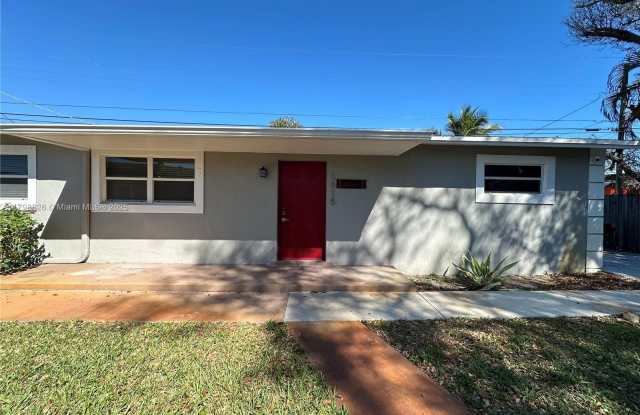 2815 NW 88th St photos photos