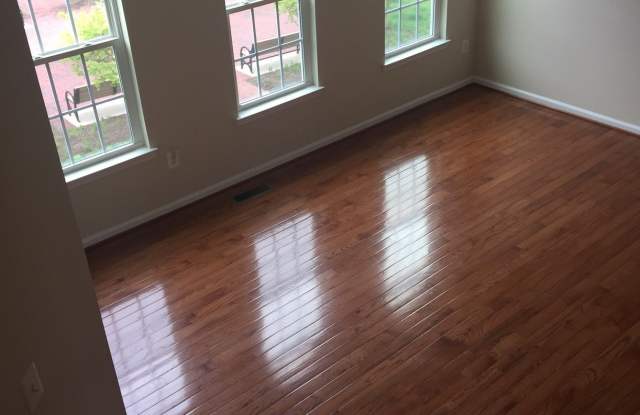 6308 Santo Place Gallery 3