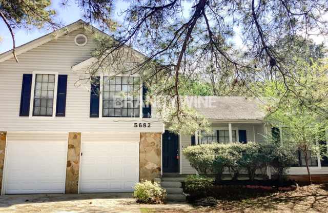 5682 Phillips Drive - 5682 Phillips Drive, Clayton County, GA 30260