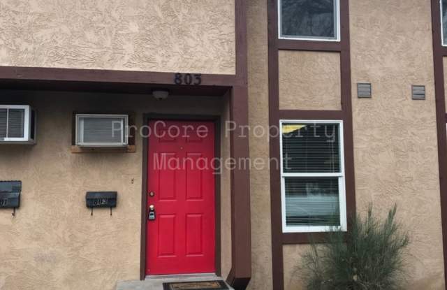 $1300...2Bed 1.5 Bath, Small Fenced in Covered Patio on Back, Storage photos photos