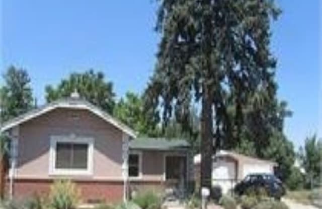LP1 Research - #1138 - 2733 East 41st Avenue, Denver, CO 80216