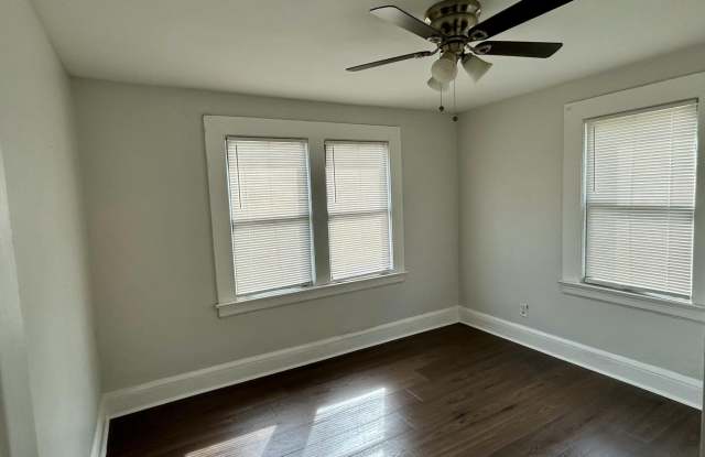 3402 Lowell Avenue Gallery 3