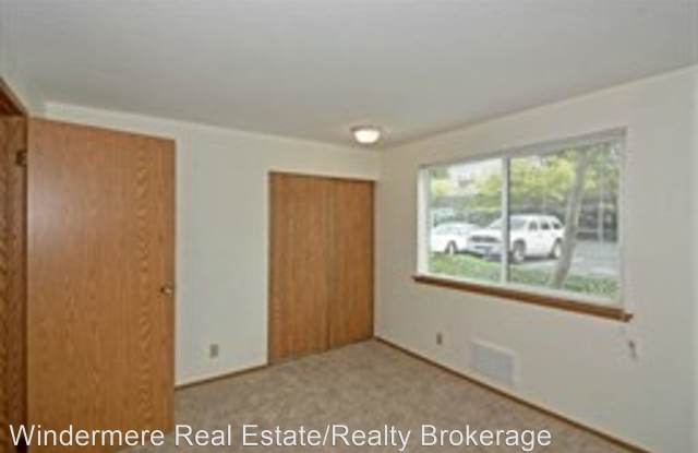 4891 76th St SW #C102 Gallery 4