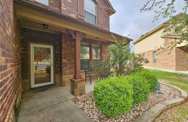 AVAILABLE NOW & READY FOR MOVE-IN - INGROUND POOL & SOLAR PANELS! Gallery 3