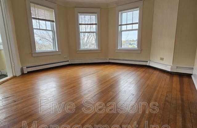 465-467 Colchester Avenue - 3 - 465-467 Colchester Avenue, Burlington, VT 05401