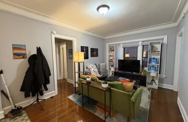 6948 North Ashland photos photos