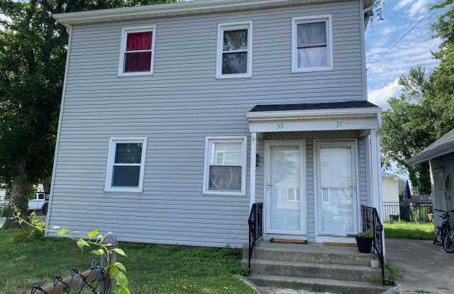 35-37 Hudson Avenue Gallery 1